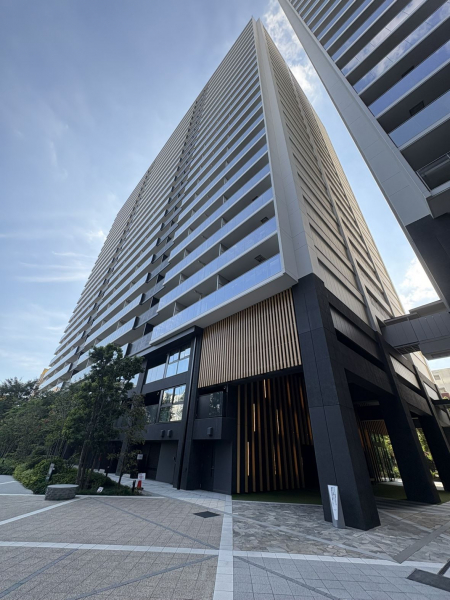 Ryo 様　272～277 の内　５台　まとめ売り コスギ不動産リーシング】賃貸マンション / ユトリロ黒髪(0207