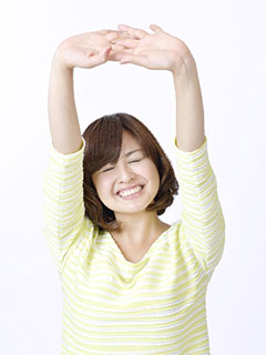 軽い体操でからだを動かしポカポカに