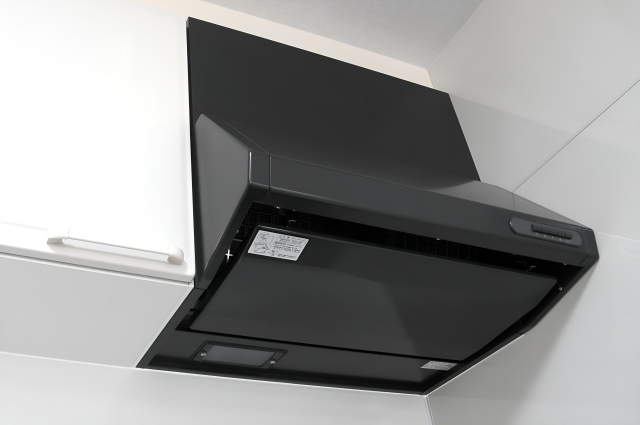 エアコンとキッチンの換気扇併用で、換気効率大。