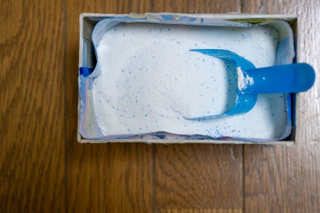 多すぎる洗剤と柔軟剤も、カビの原因になる