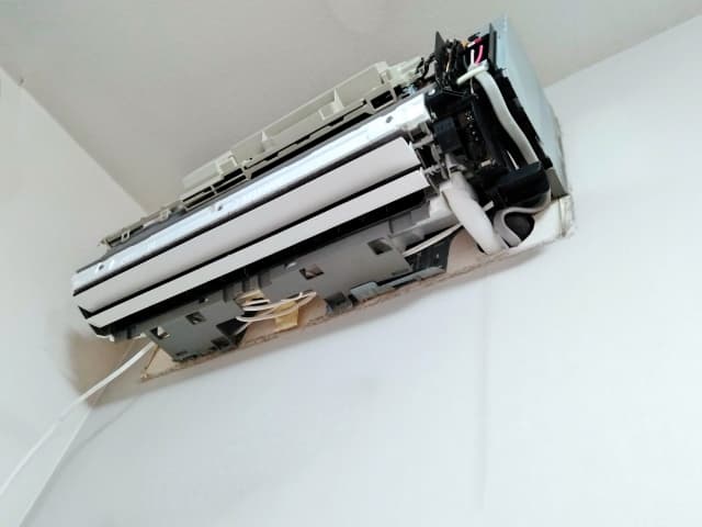 落雷時に発生する「雷サージ」に要注意！