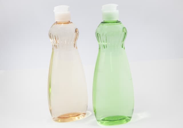 専用洗剤は不要、最もおススメは食器用洗剤