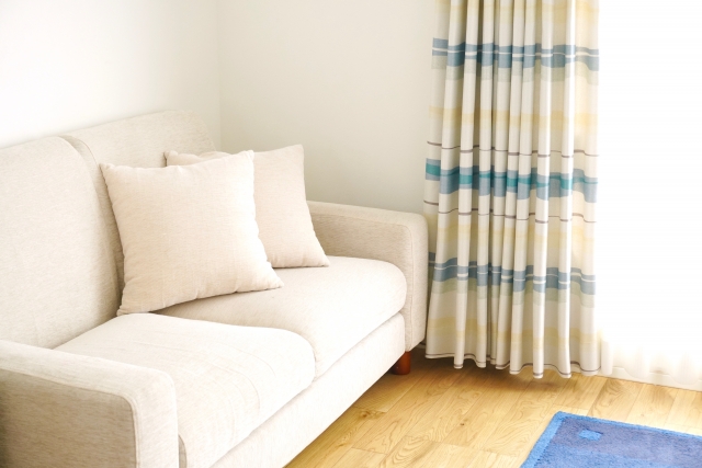 「床面」を10センチ余計に見せる